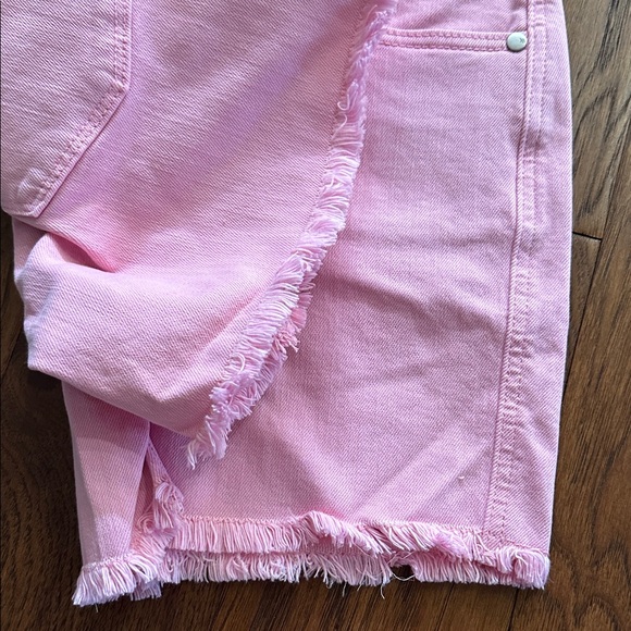 Judy Blue Pink Jean Shorts - Picture 4 of 7